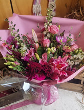 Load image into Gallery viewer, Florist choice