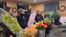 Load image into Gallery viewer, Floral Workshop
