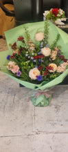 Load image into Gallery viewer, Seasonal florist choice
