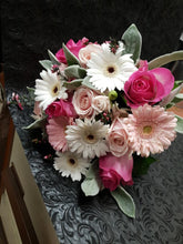 Load image into Gallery viewer, wedding bouquets
